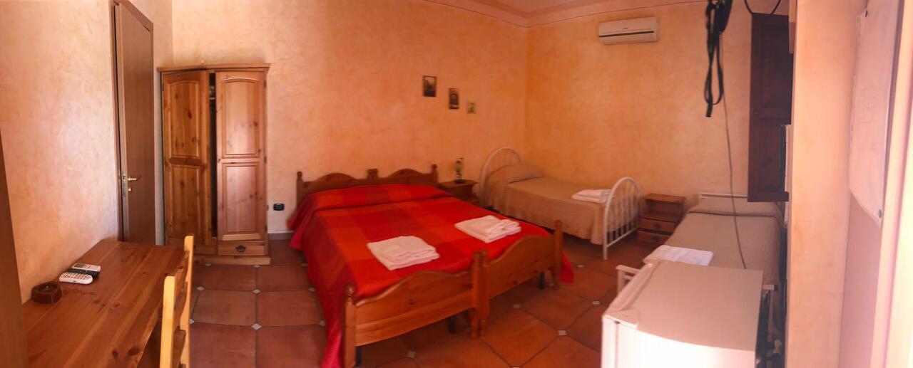 Agriturismo Pingitore Luzzi Exterior foto